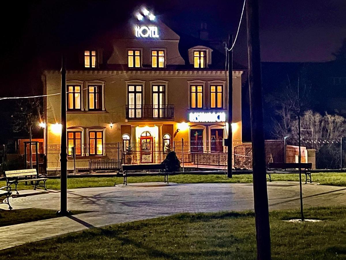 Stylowa Kolbuszowa Екстер'єр фото
